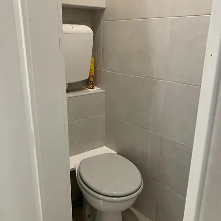 - Arroios Apartment *